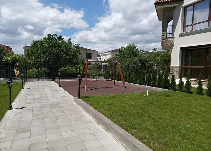 Апартамент Bayview Todorov Бургас