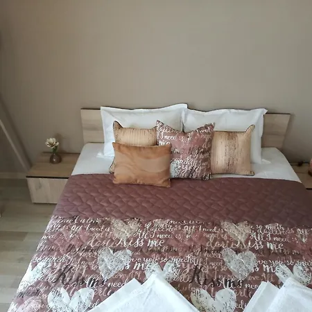 Bayview Todorov Apartmán *